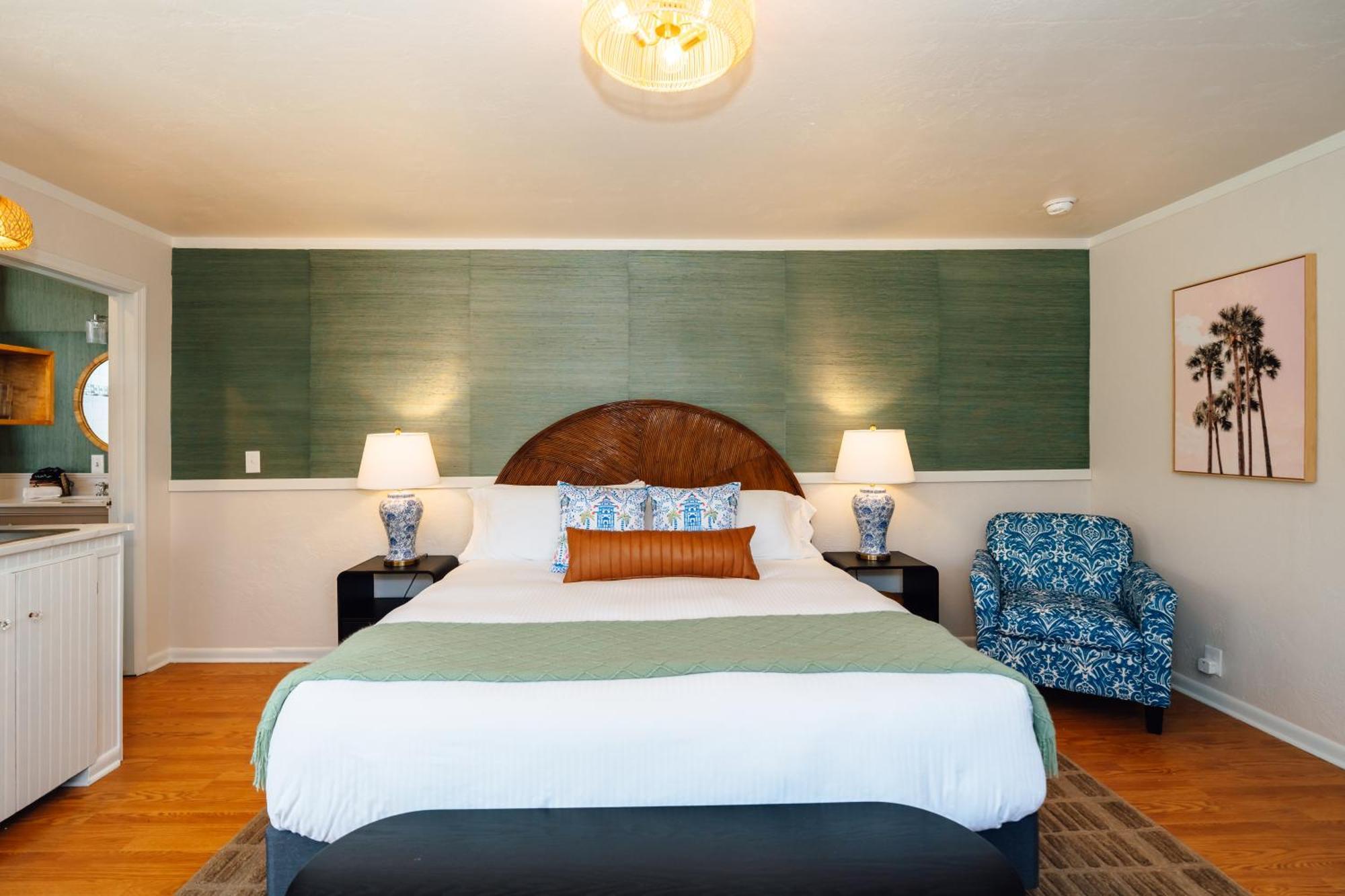 Swank Boutique Suites Ashland Bagian luar foto